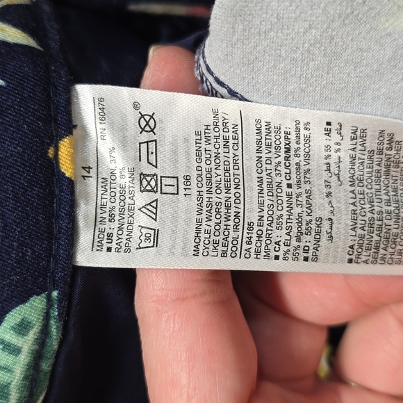 {Old Navy} High Rise Pixie Pants With Secret-Slim Pockets - Navy Floral SIZE 14 - Picture 12 of 14